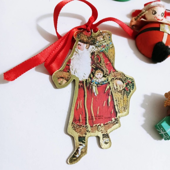 Vintage Christmas Santa Claus Tree Ornaments 8 Assorted Wood Paper Resin Snowmen - Picture 2 of 8
